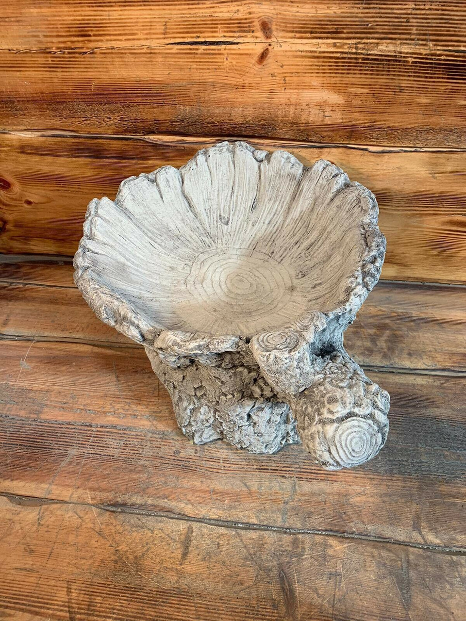 STONE GARDEN TREE TRUNK LOG STYLE LEAF DETAILED BIRD BATH  STATUE ORNAMENT