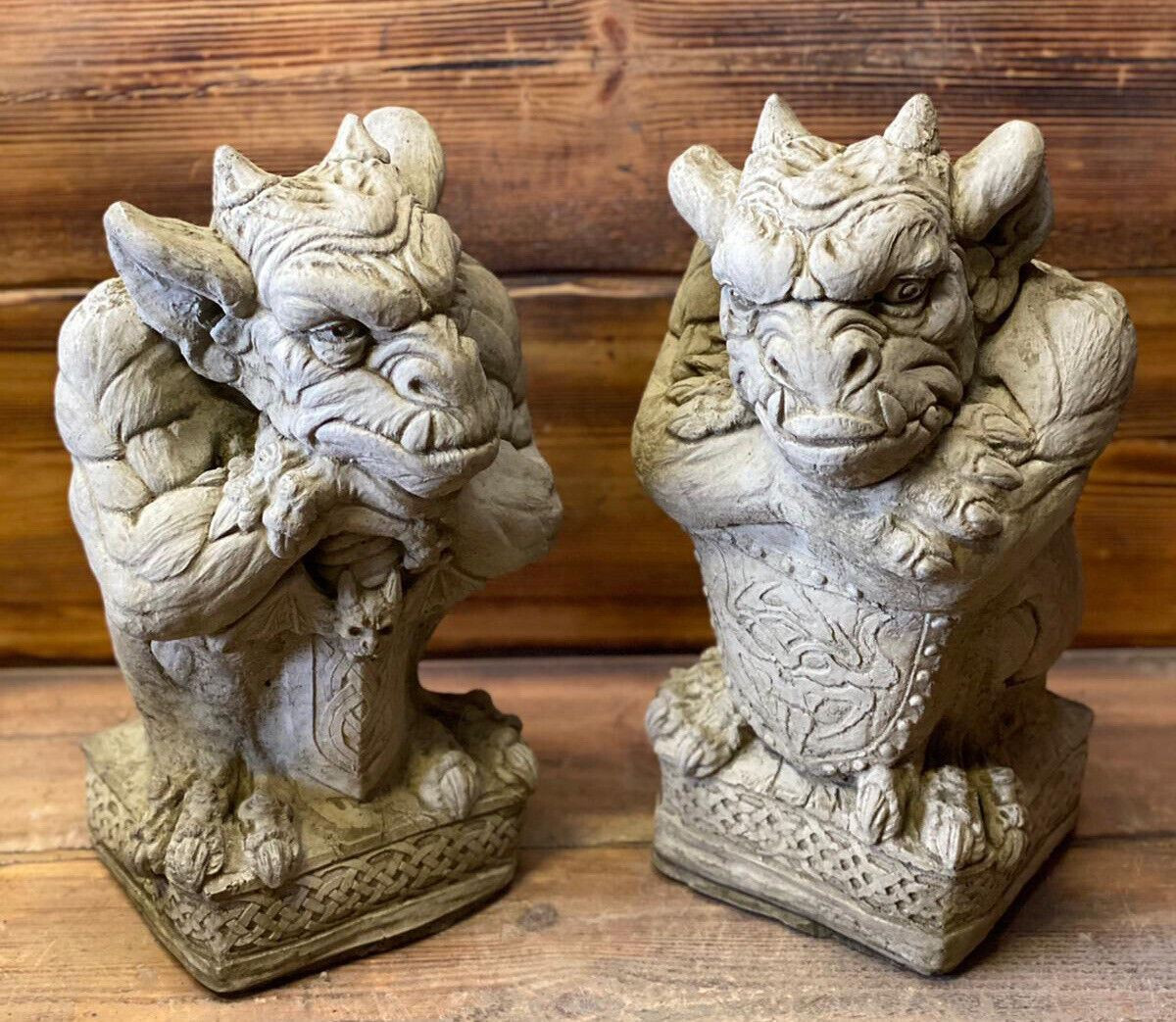 STONE GARDEN LARGE PAIR OF GARGOYLE GREMLIN PILLAR CAP  STATUE ORNAMENTS