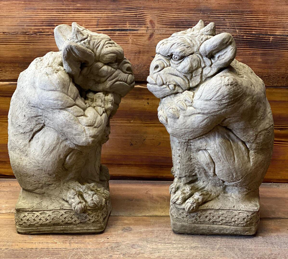 STONE GARDEN LARGE PAIR OF GARGOYLE GREMLIN PILLAR CAP  STATUE ORNAMENTS