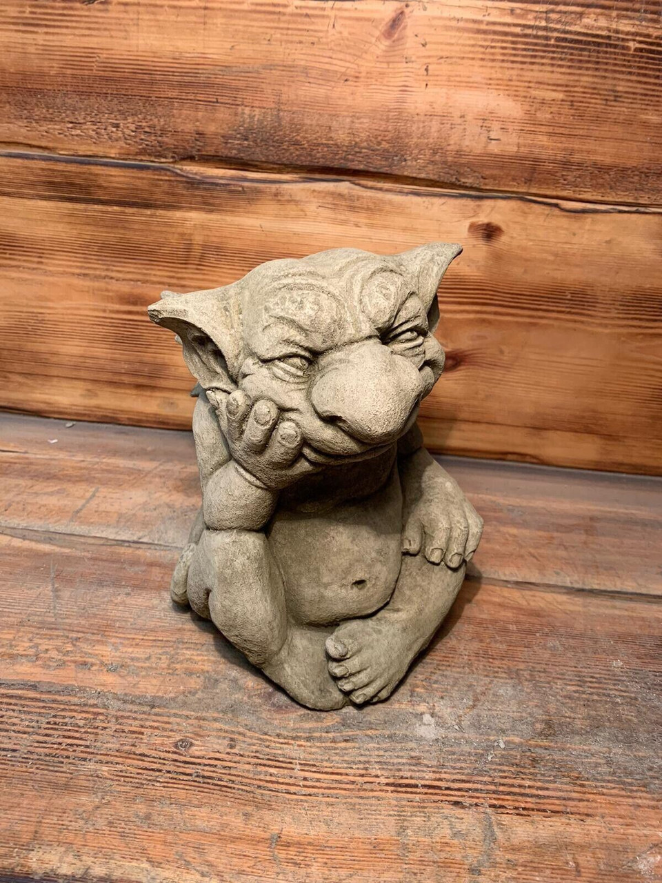 STONE GARDEN  GOTHIC GARGOYLE GREMLIN DEVIL DRAGON DETAILED ORNAMENT