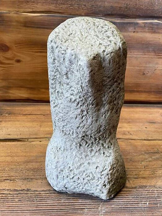 STONE GARDEN EASTER ISLAND  HEAD / MOAI / TIKI CONCRETE ORNAMENT