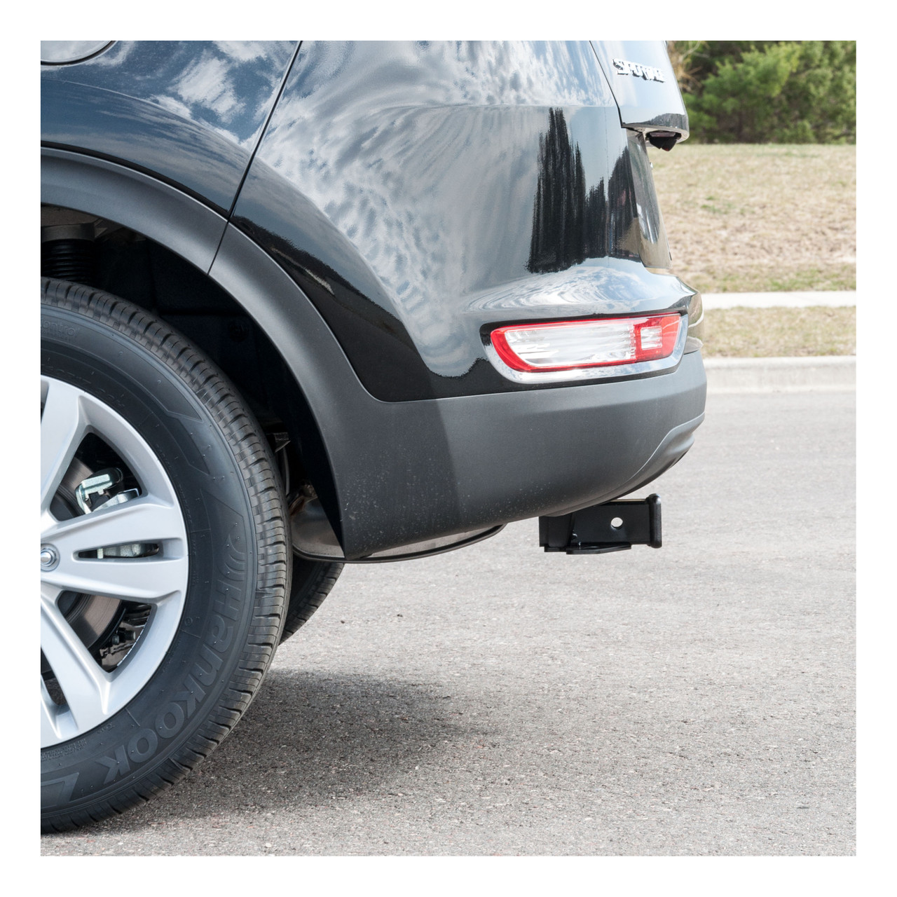 17 - 22 KIA Sportage 2in. CURT Trailer Hitch + Ball Mount + Cover + Lock Kit HWA1636
