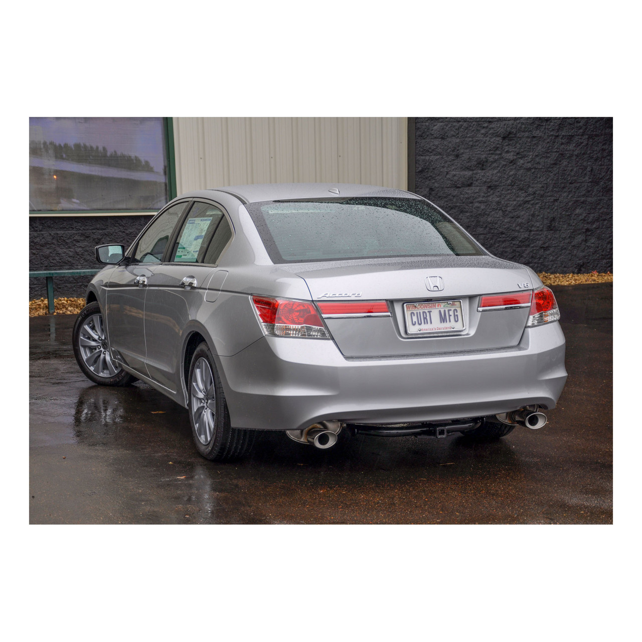 2008 - 2012 Honda Accord Coupe Curt 1-1/4", Class 1 Trailer Tow Hitch + 4-flat Wiring Kit 11085