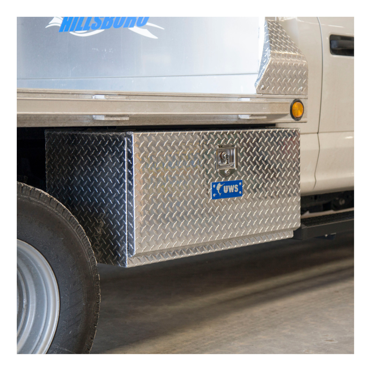 UWS Bright Aluminum 36" Single-Door Underbody Tool Box TBUB-36