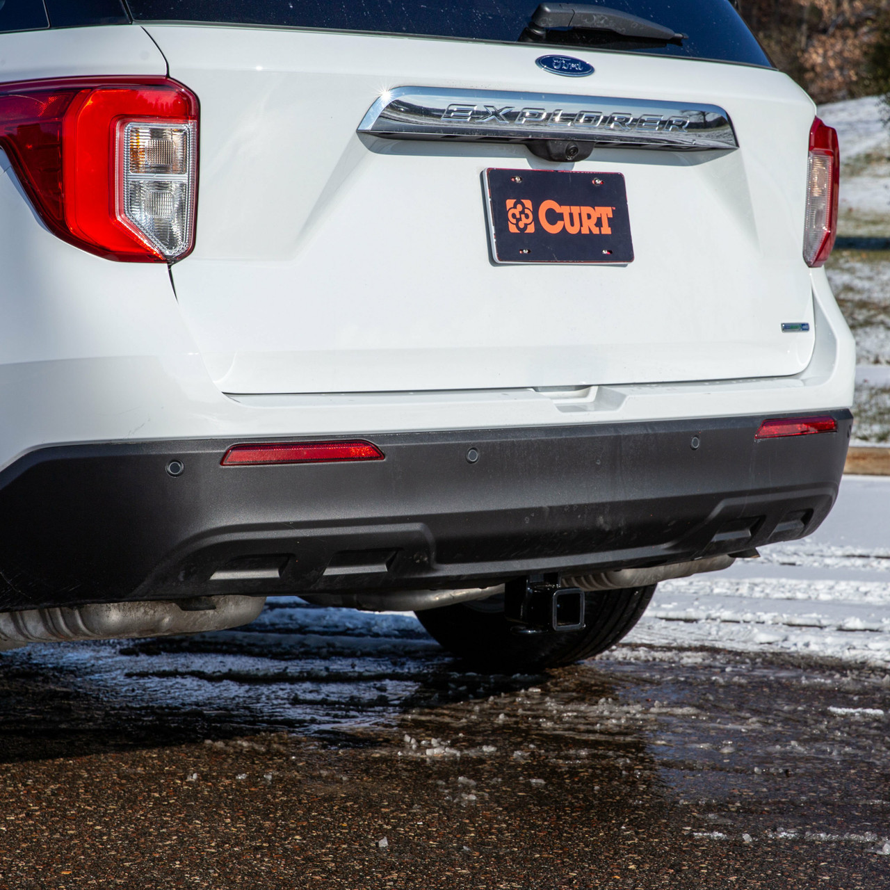 2020-2024 Ford Explorer All CURT Class 3 Trailer Hitch, 2" Receiver + 2" Ball + 1-7/8" Ball Kit