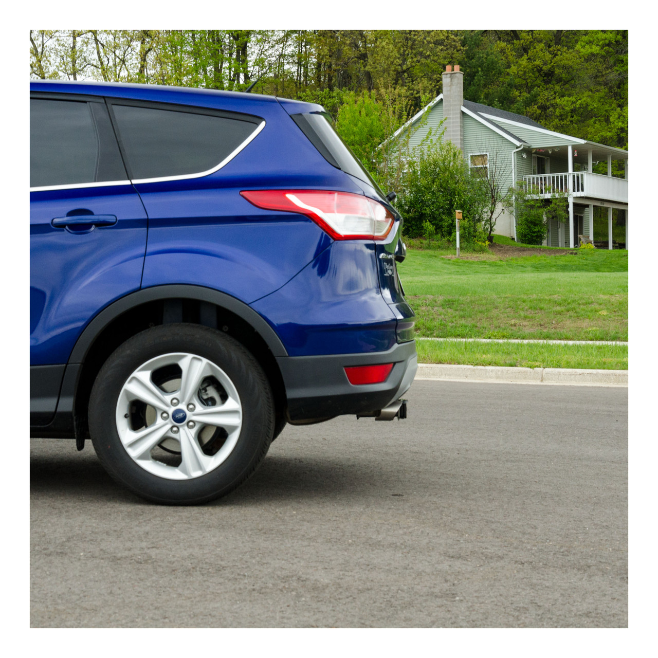 2013 Ford Escape SEL Class 2 Trailer Hitch, 1-1/4" Receiver + 2" Ball + 1-7/8" Ball Kit