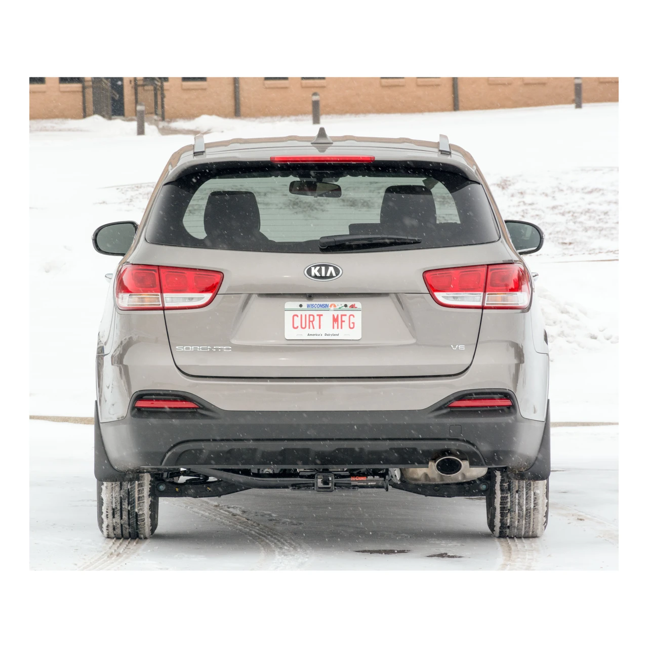 2016 - 2020 Kia Sorento Curt 2" Class 3 Trailer Tow Hitch + 5-Flat Wiring Kit Tow Boat/Utility Trailer with Surge Brakes 13195