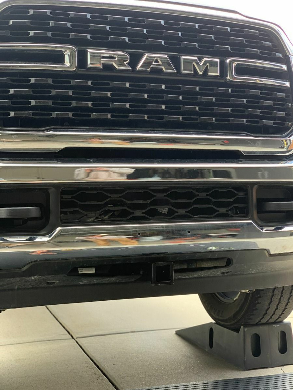 2019-2024 Dodge Ram 2500 and 3500 Diesel Models ONLY Front-Mounted North Hitch X7910