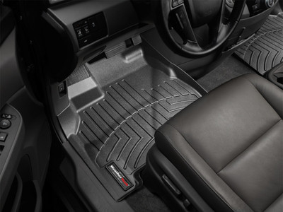 WeatherTech FloorLinerTM DigitalFit; Black; Front 443411