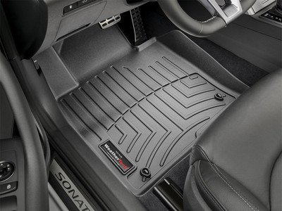 WeatherTech FloorLinerTM DigitalFit; Black; Front 446661