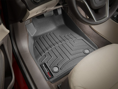 WeatherTech FloorLinerTM DigitalFit; Black; Front 445221
