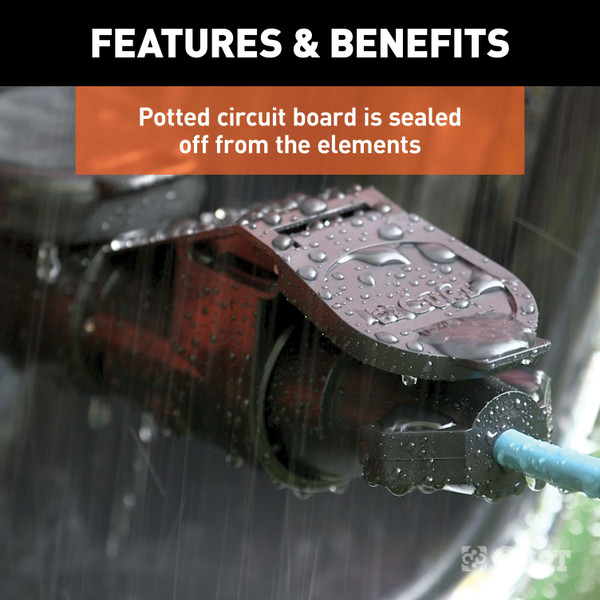 2007-2009 Chrysler Aspen CURT Echo Bluetooth Mobile 7-Way Trailer Brake Controller