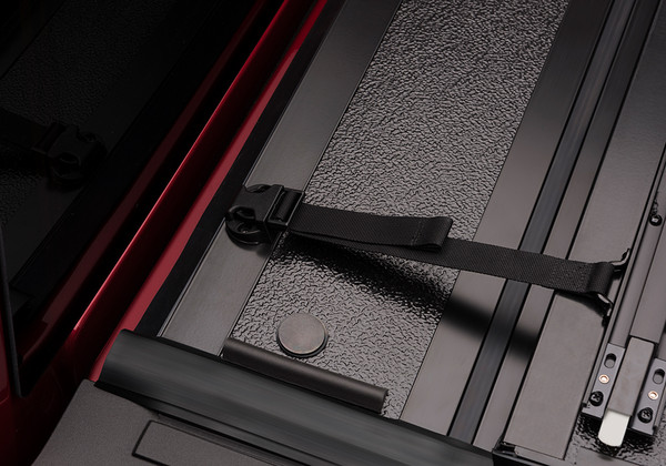 BAKFlip Hard Folding G2 17-24 F250/350/450 6'10" 226330