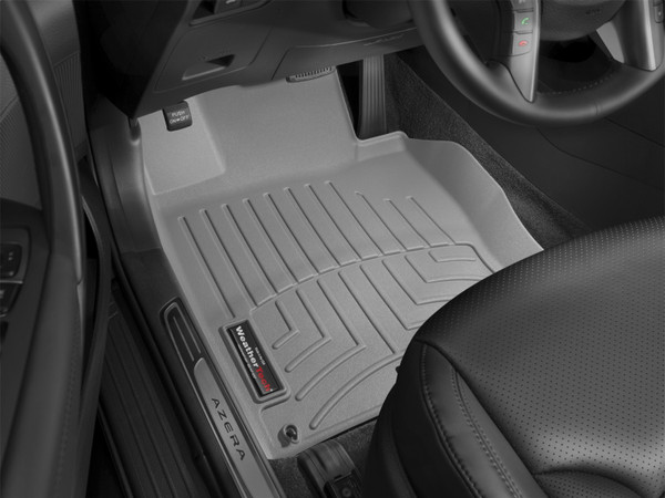 WeatherTech FloorLinerTM DigitalFit; Gray; Front 464891