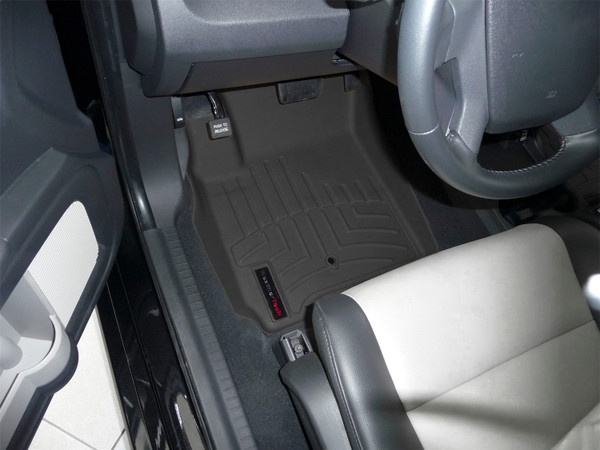 WeatherTech FloorLinerTM DigitalFit; Black; Front 442241