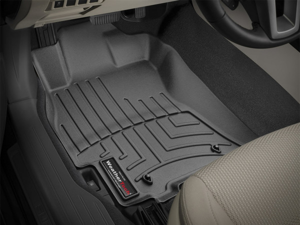 WeatherTech FloorLinerTM DigitalFit; Black; Front 447081