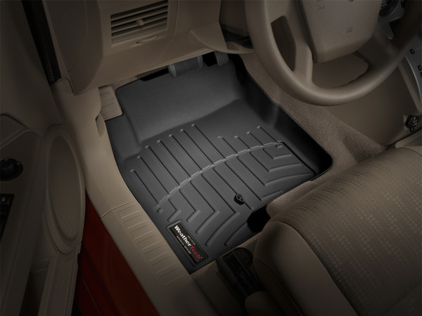 WeatherTech FloorLinerTM DigitalFit; Black; Front 440861