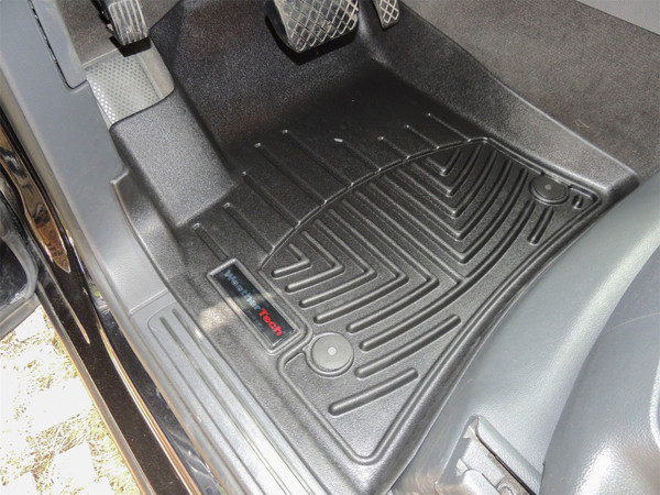 WeatherTech FloorLinerTM DigitalFit; Black; Front 442451