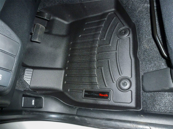 WeatherTech FloorLinerTM DigitalFit; Black; Front 444671