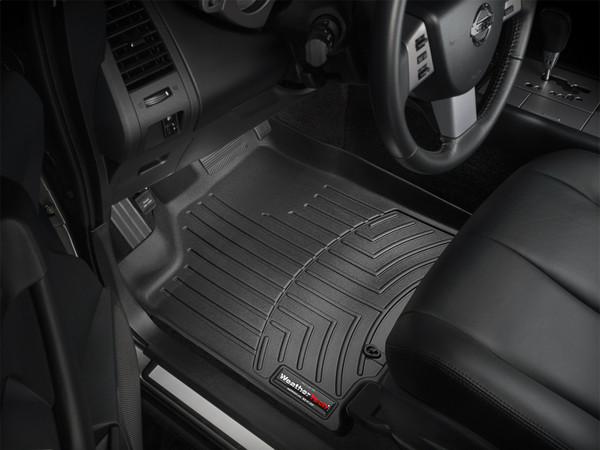 WeatherTech FloorLinerTM DigitalFit; Black; Front 440361