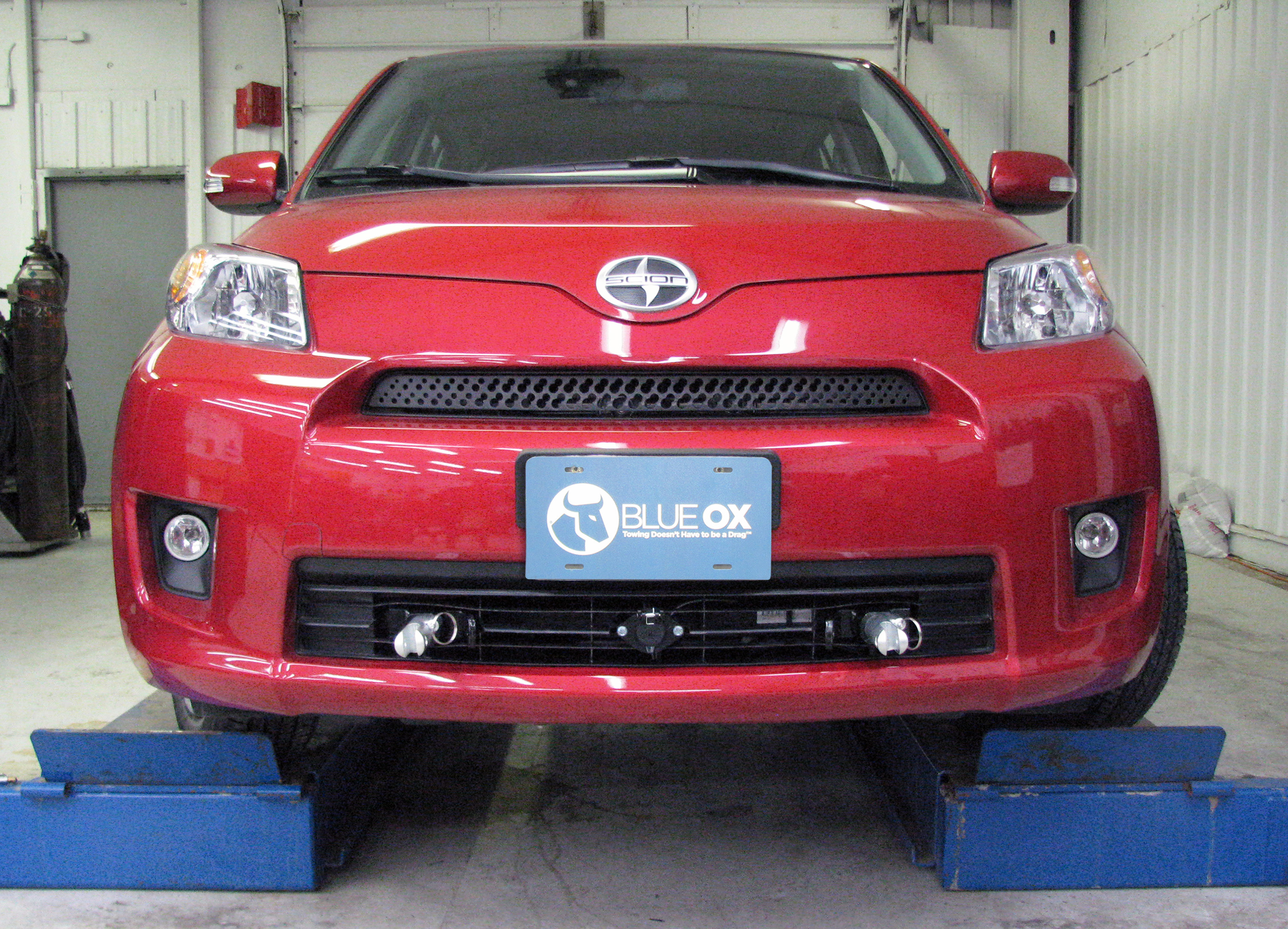 BlueOx Tow Bar Base Plate, Front Mount, RV Flat Towing for Select, TOYOTA SCION XD thumbnail 1