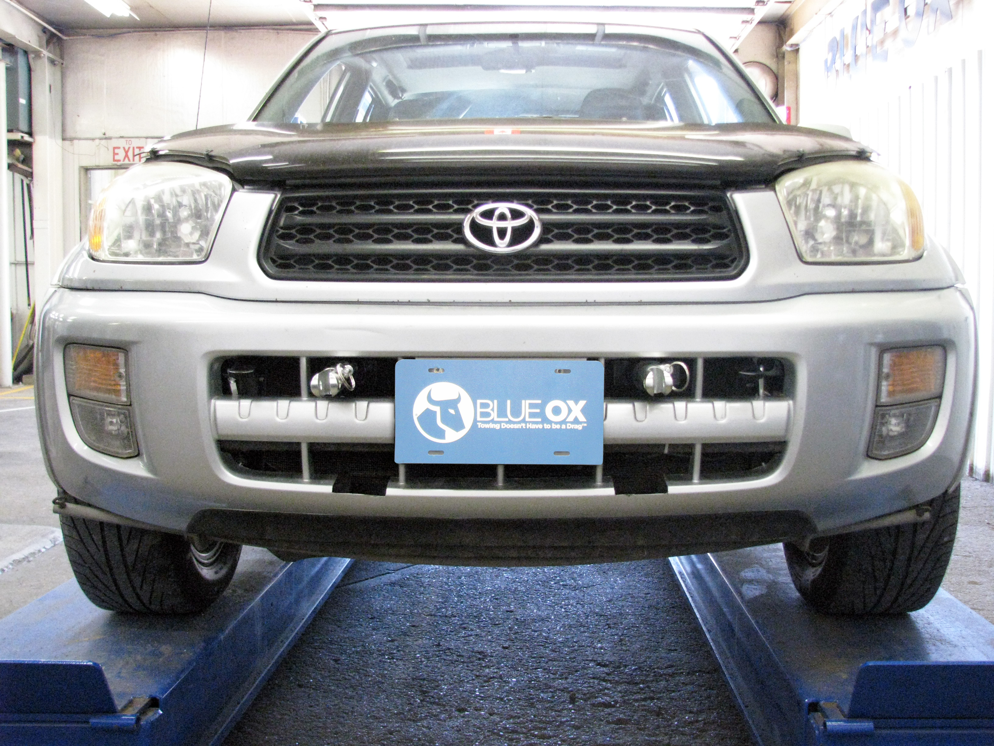 BlueOx Tow Bar Base Plate, Front Mount, RV Flat Towing for Select, TOYOTA RAV4 thumbnail 1