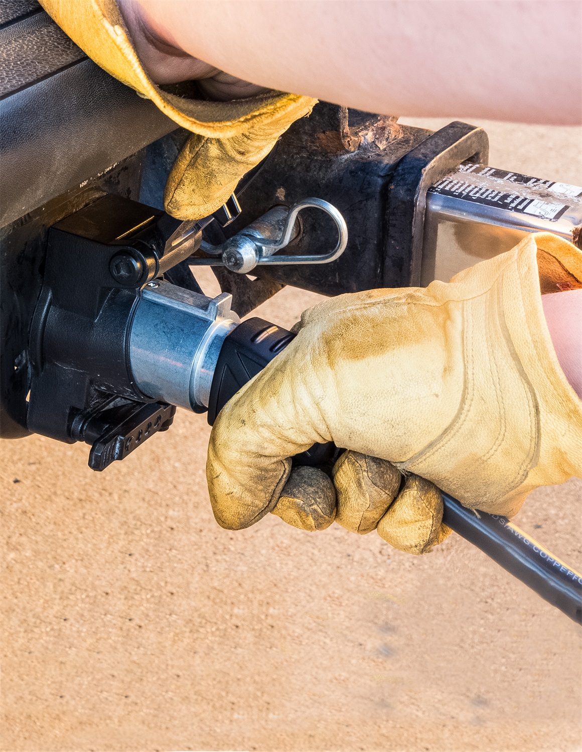 Hopkins Endurance 7-Blade Trailer End Connector 48510 thumbnail 1