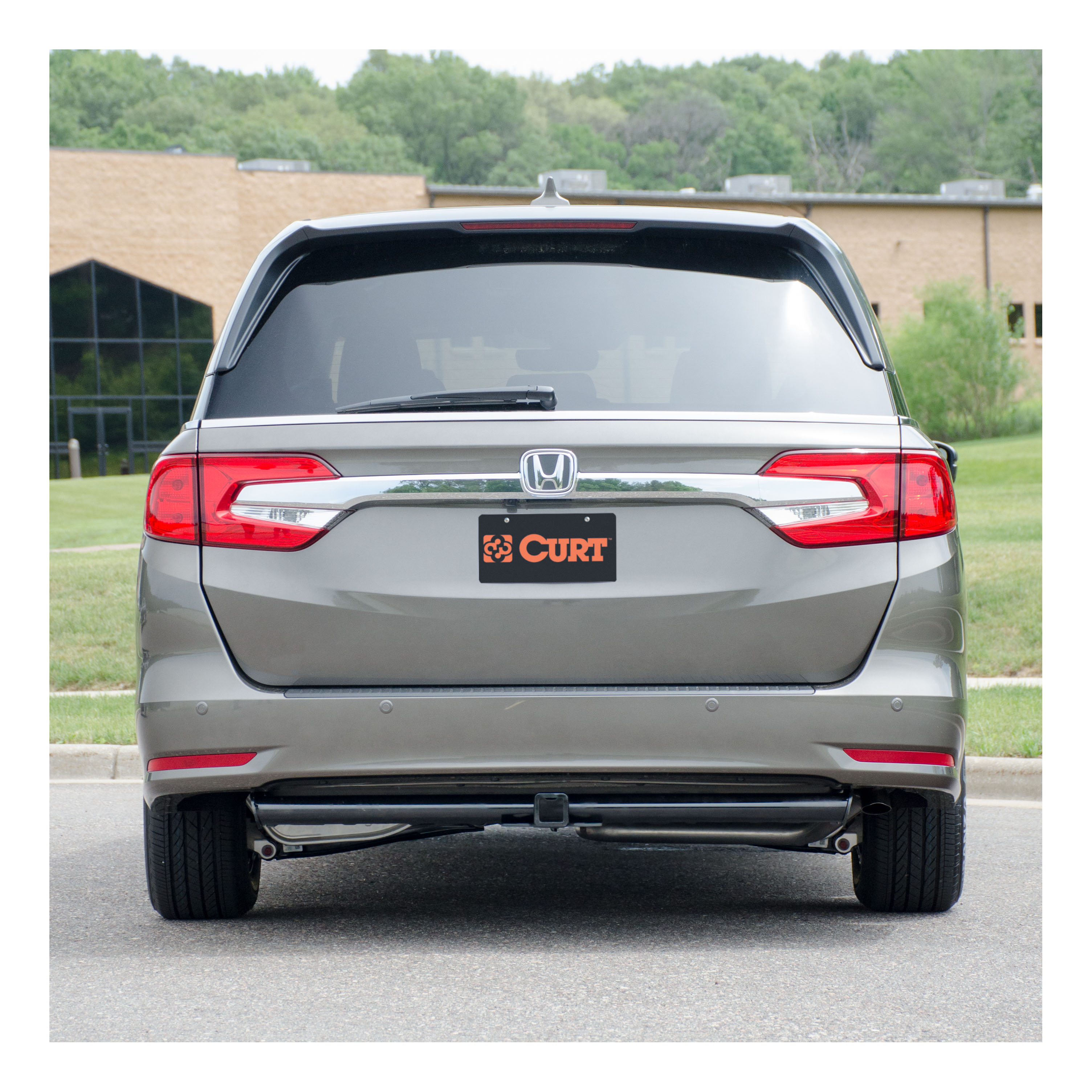CURT 13370 Class 3 Trailer Hitch, 2-Inch Receiver, Fits Select Honda Odyssey thumbnail 6