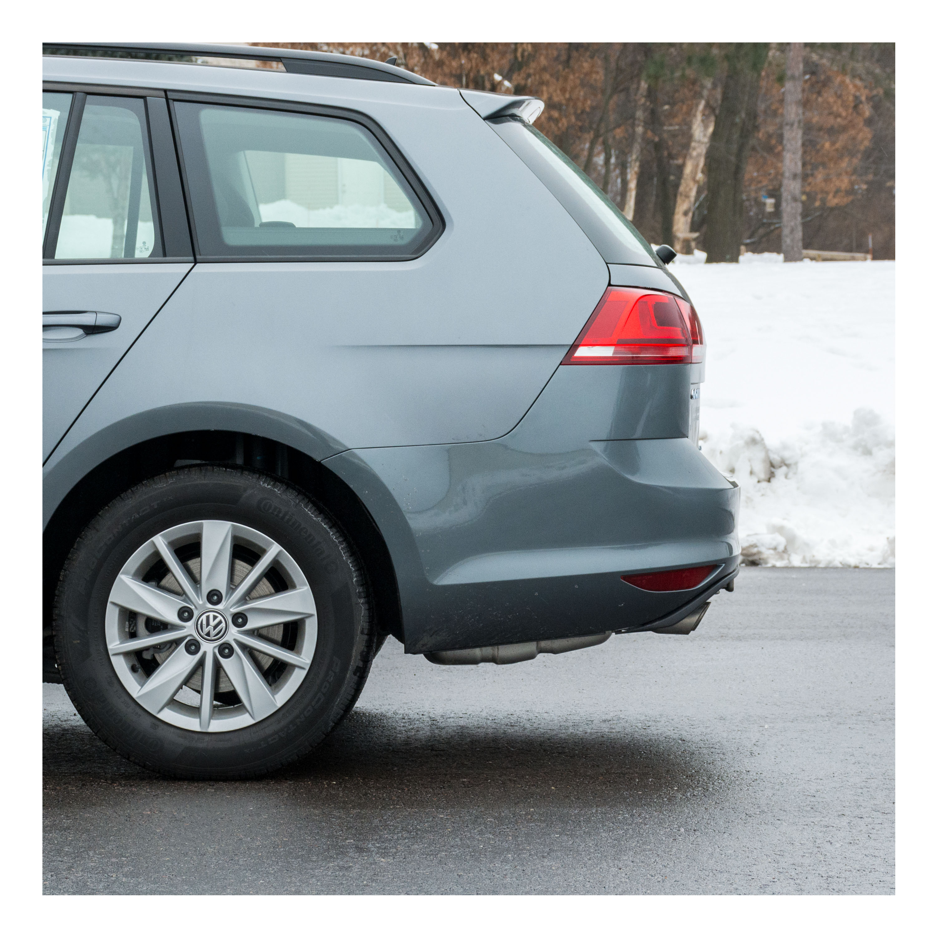 CURT 114223 Class 1 Trailer Hitch with Ball Mount, 1-1/4-In Receiver, Fits Select Volkswagen Golf Alltrack, SportWagen thumbnail 8