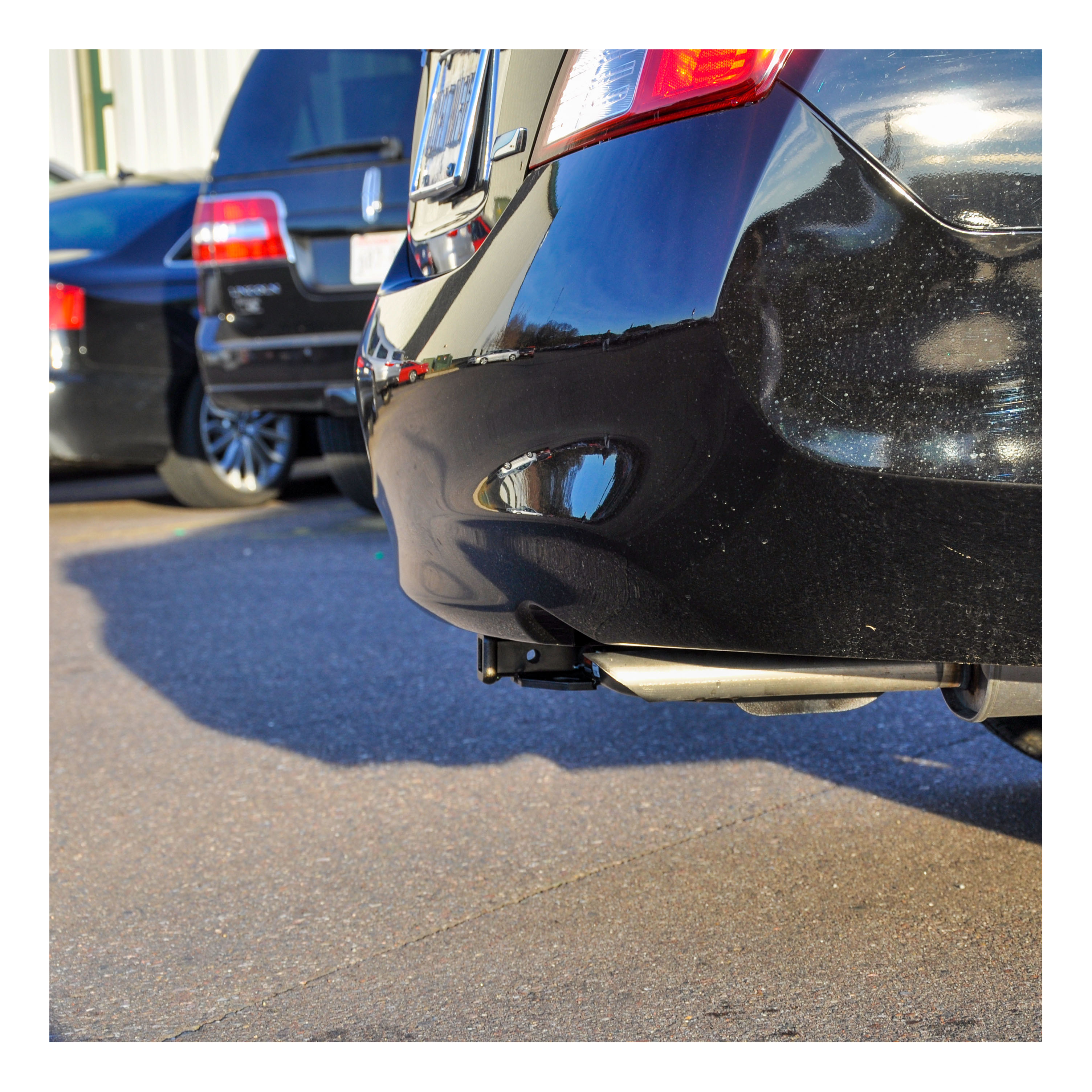 CURT 112563 Class 1 Trailer Hitch with Ball Mount, 1-1/4-In Receiver, Fits Select Nissan Versa thumbnail 8