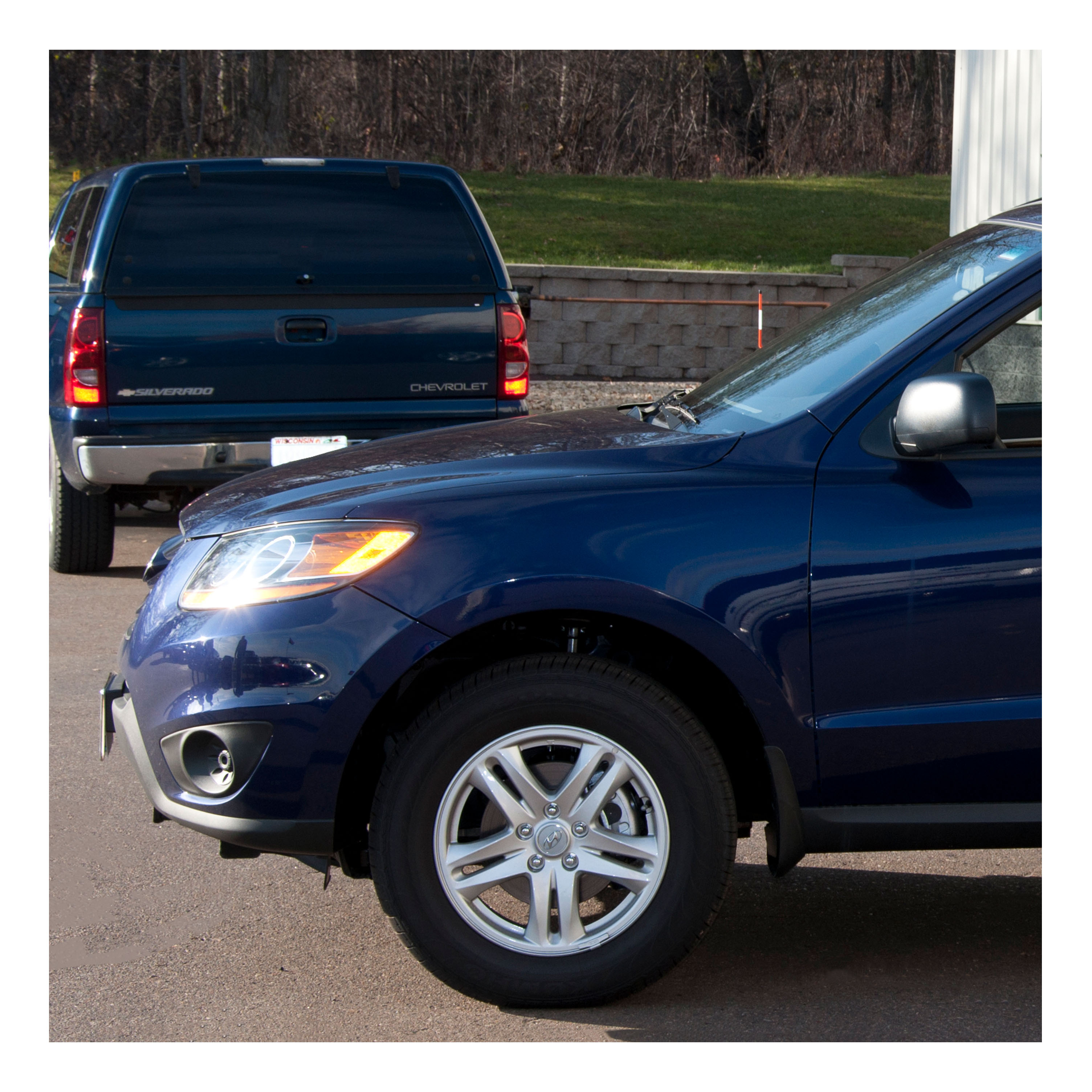 CURT 31034 2-Inch Front Receiver Hitch, Select Hyundai Santa Fe thumbnail 9
