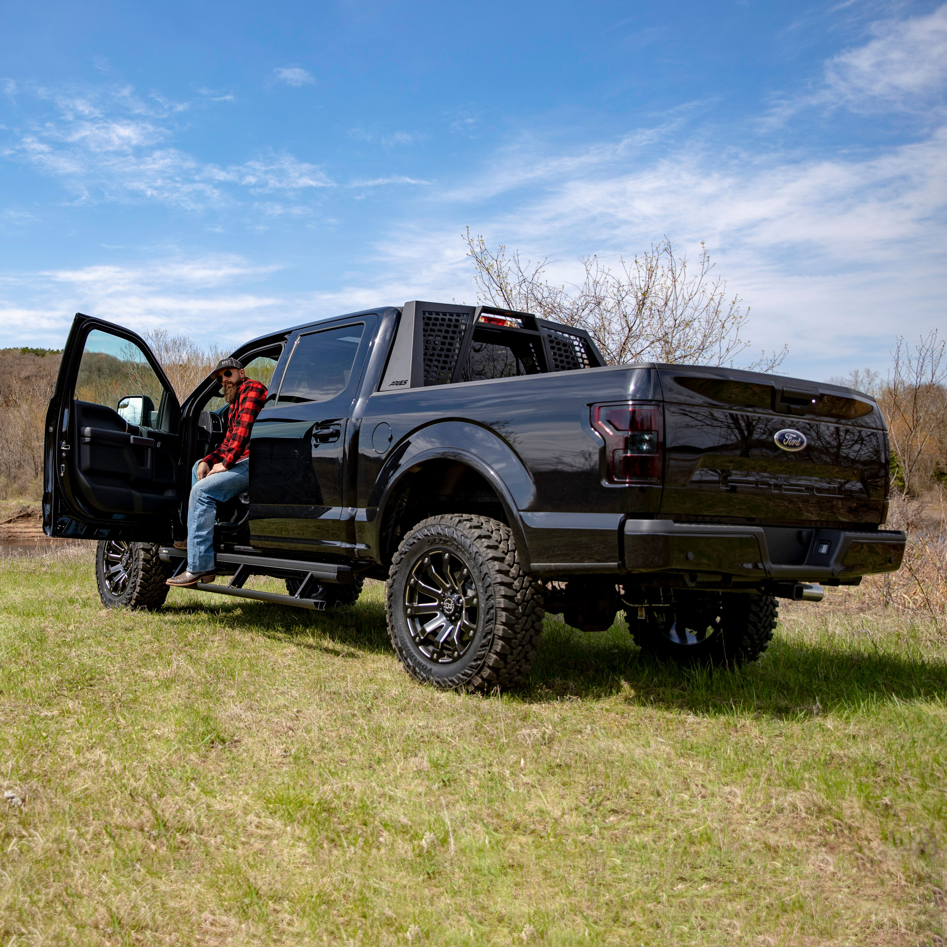 ARIES 1110112 Switchback Black Aluminum Truck Headache Rack Cab Protector, Select Ford F-150, Lightning thumbnail 12