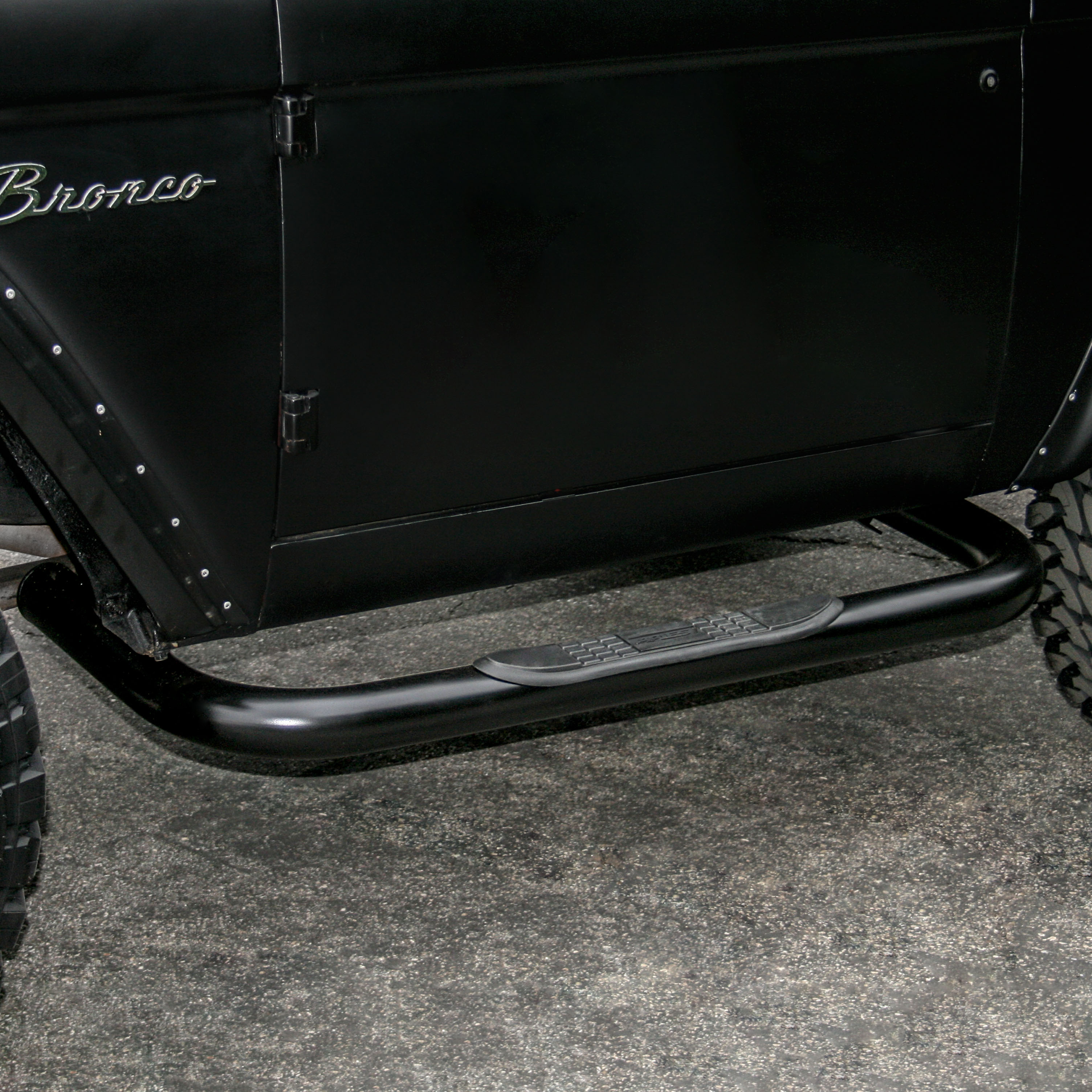 ARIES 203038 3-Inch Round Black Steel Nerf Bars, No-Drill, Fits Select Ford Bronco thumbnail 6