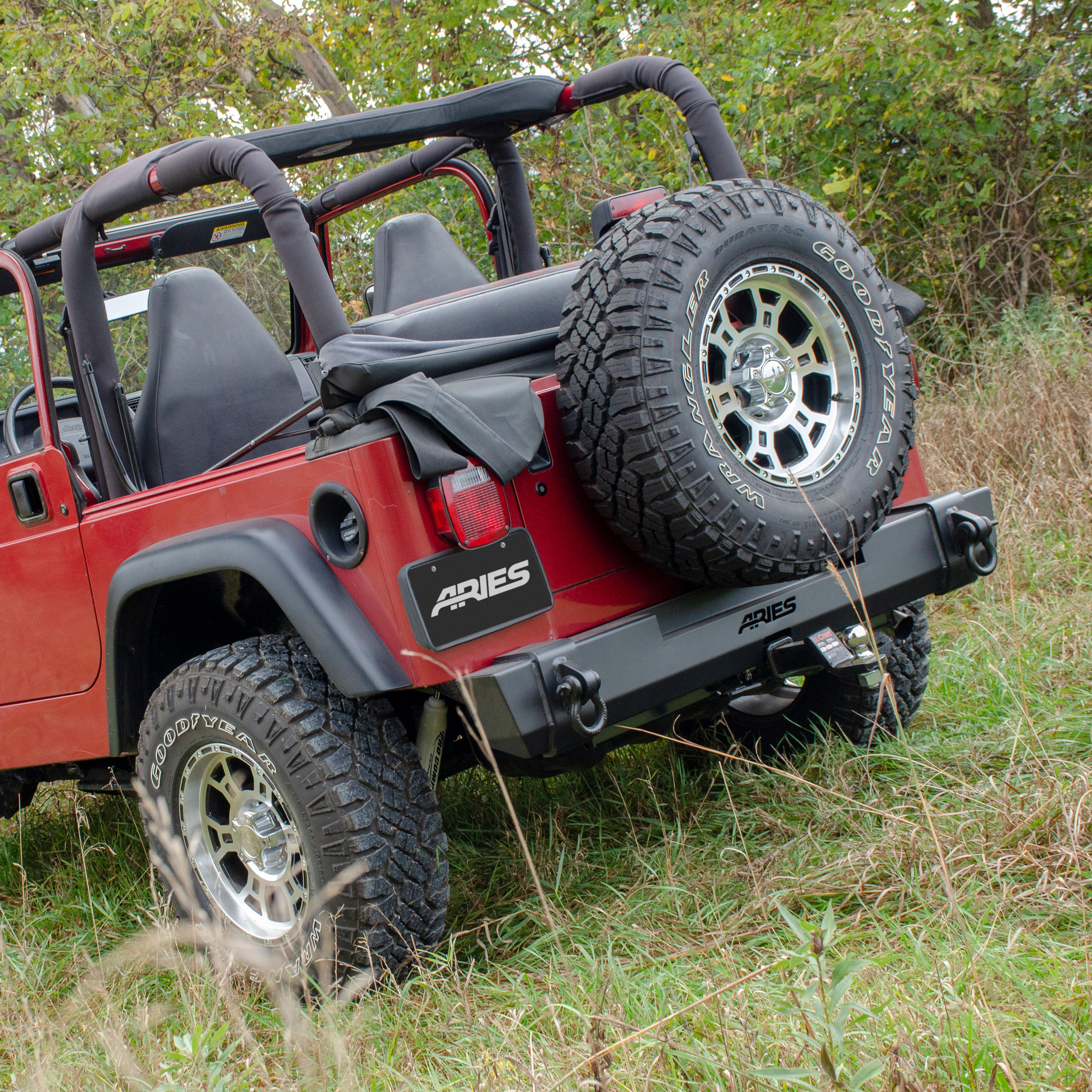 ARIES 2157001 TrailCrusher Black Steel Jeep Wrangler TJ Rear Bumper, 9,500 lbs Shackle Rating thumbnail 8