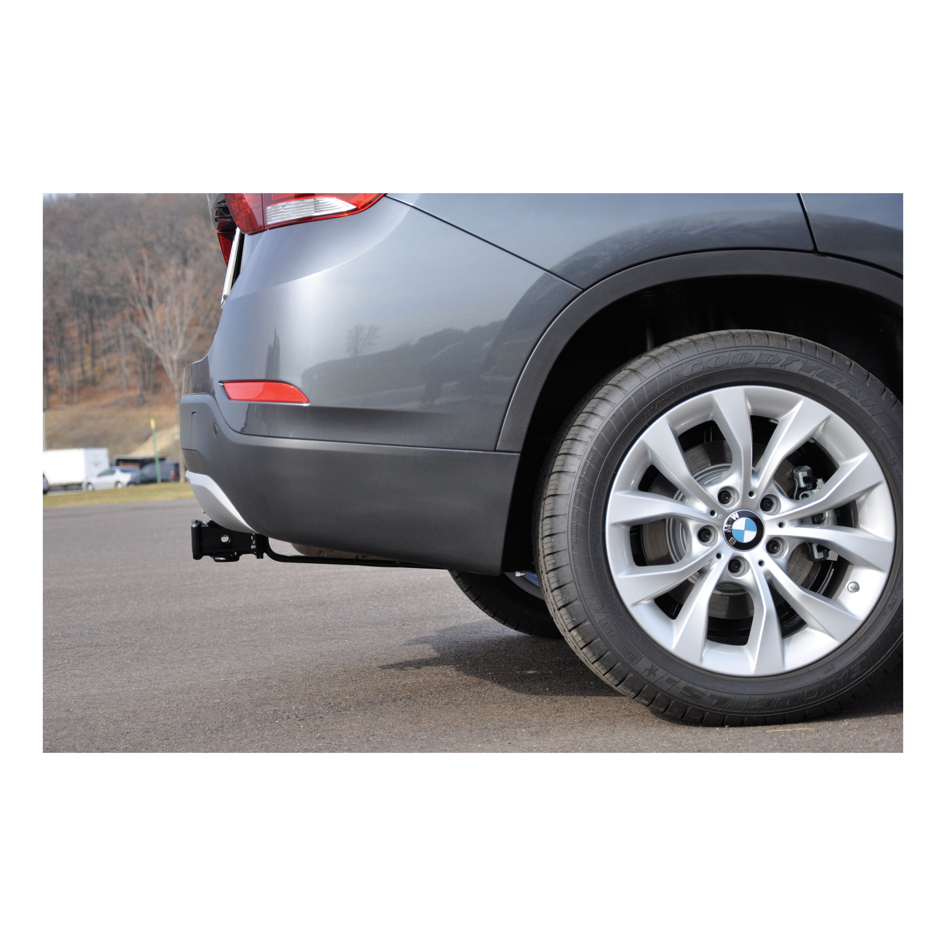 13 - 15 BMW X1  With panoramic sunroof only 2in. CURT Trailer Hitch + Ball Mount + Cover + Lock Kit HWA163 thumbnail 7