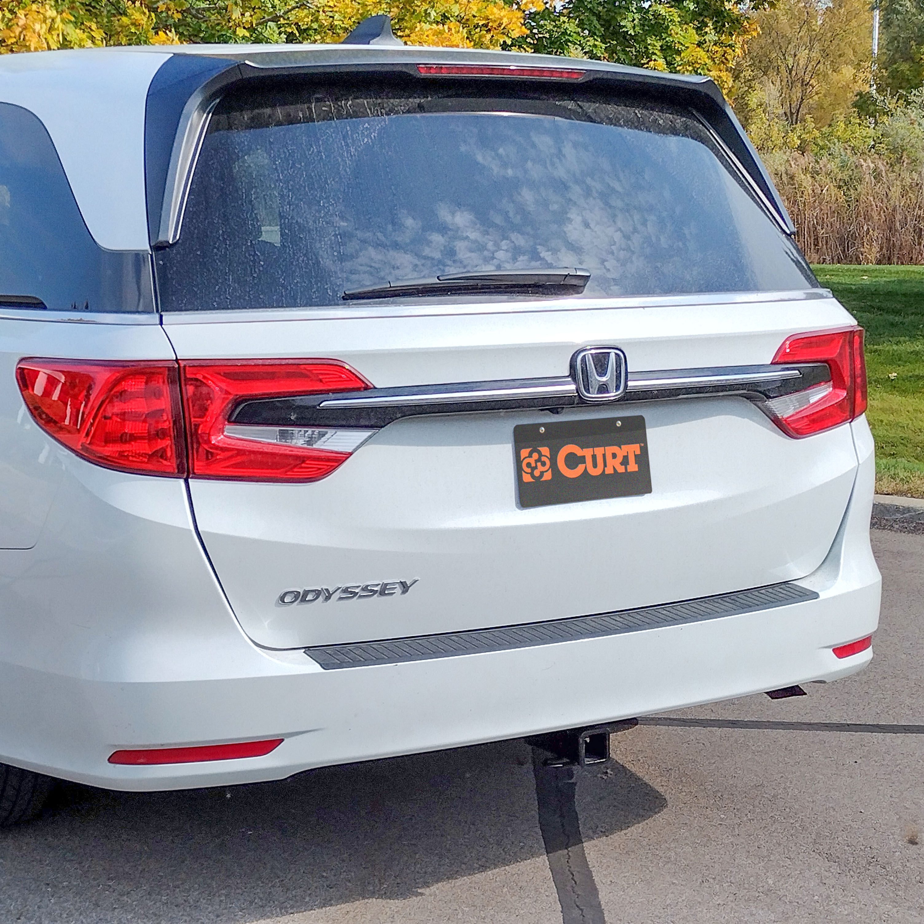 18 - 24 HONDA Odyssey 2in. CURT Trailer Hitch + Ball Mount + Cover + Lock Kit HWA1371 thumbnail 2