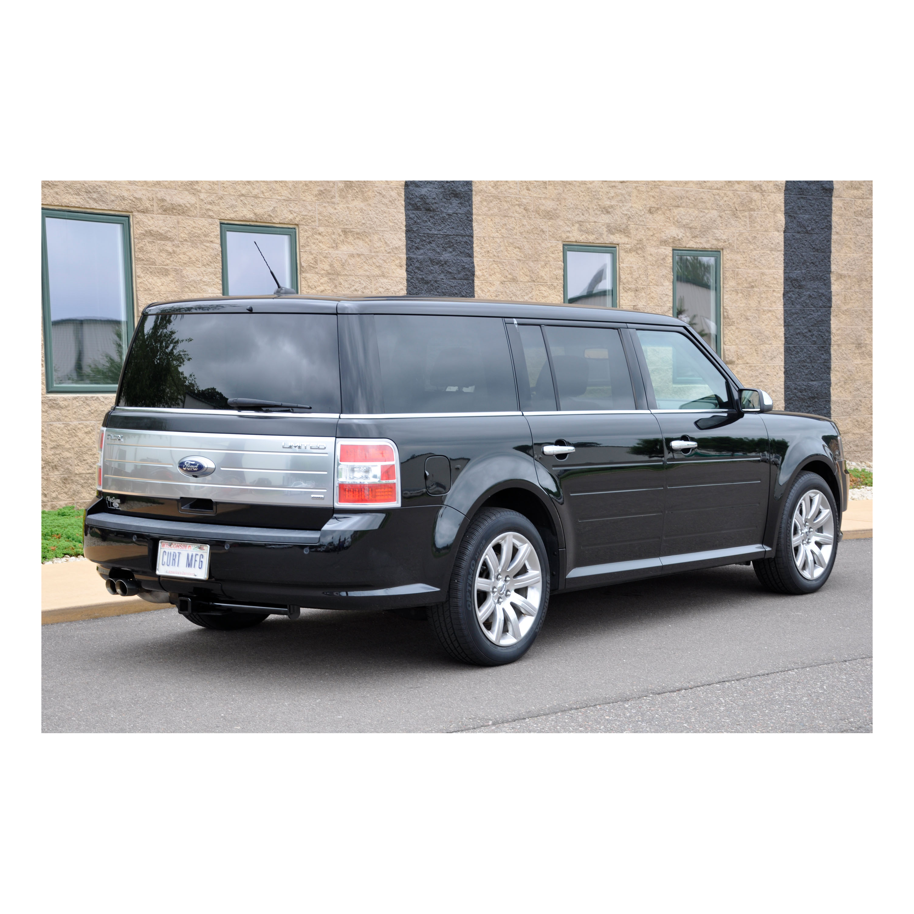 09 - 20 Ford Flex Without dual exhaust 2in. CURT Trailer Hitch + Ball Mount + Cover + Lock Kit HWA934 thumbnail 6