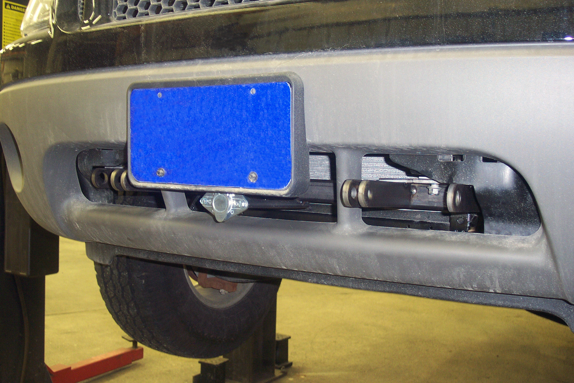 BlueOx Tow Bar Base Plate, Front Mount, RV Flat Towing for Select, FORD EXPLORER SPORT thumbnail 1