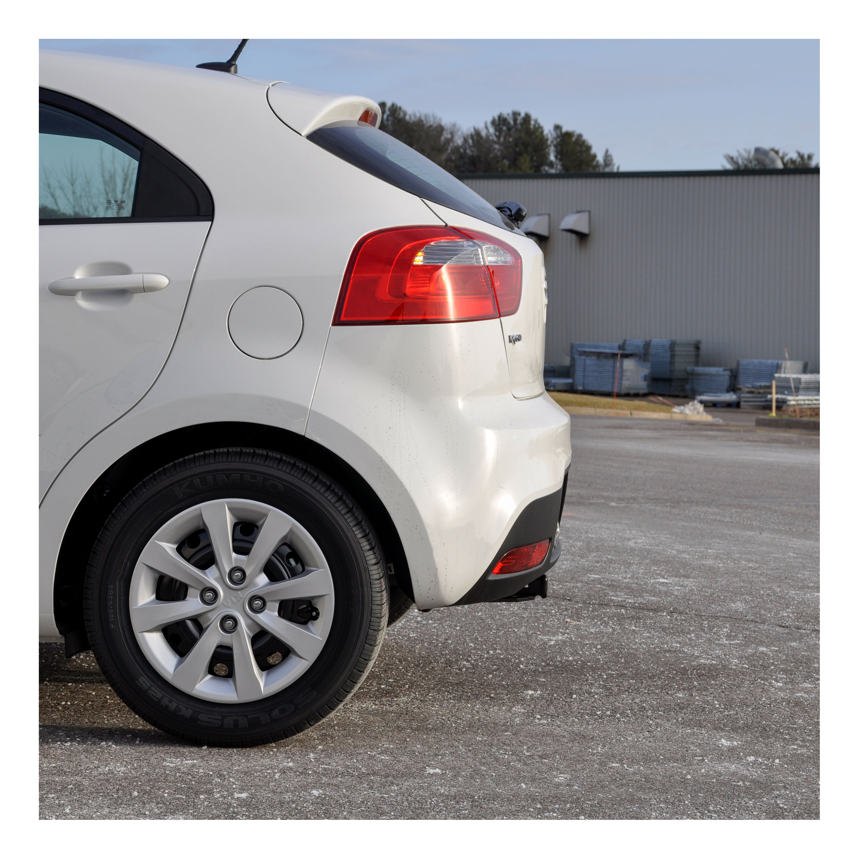 2006 - 2011 Hyundai Accent Sedan Curt 1-1/4", Class 1 Trailer Tow Hitch + 4-flat Wiring Kit 11094 thumbnail 9