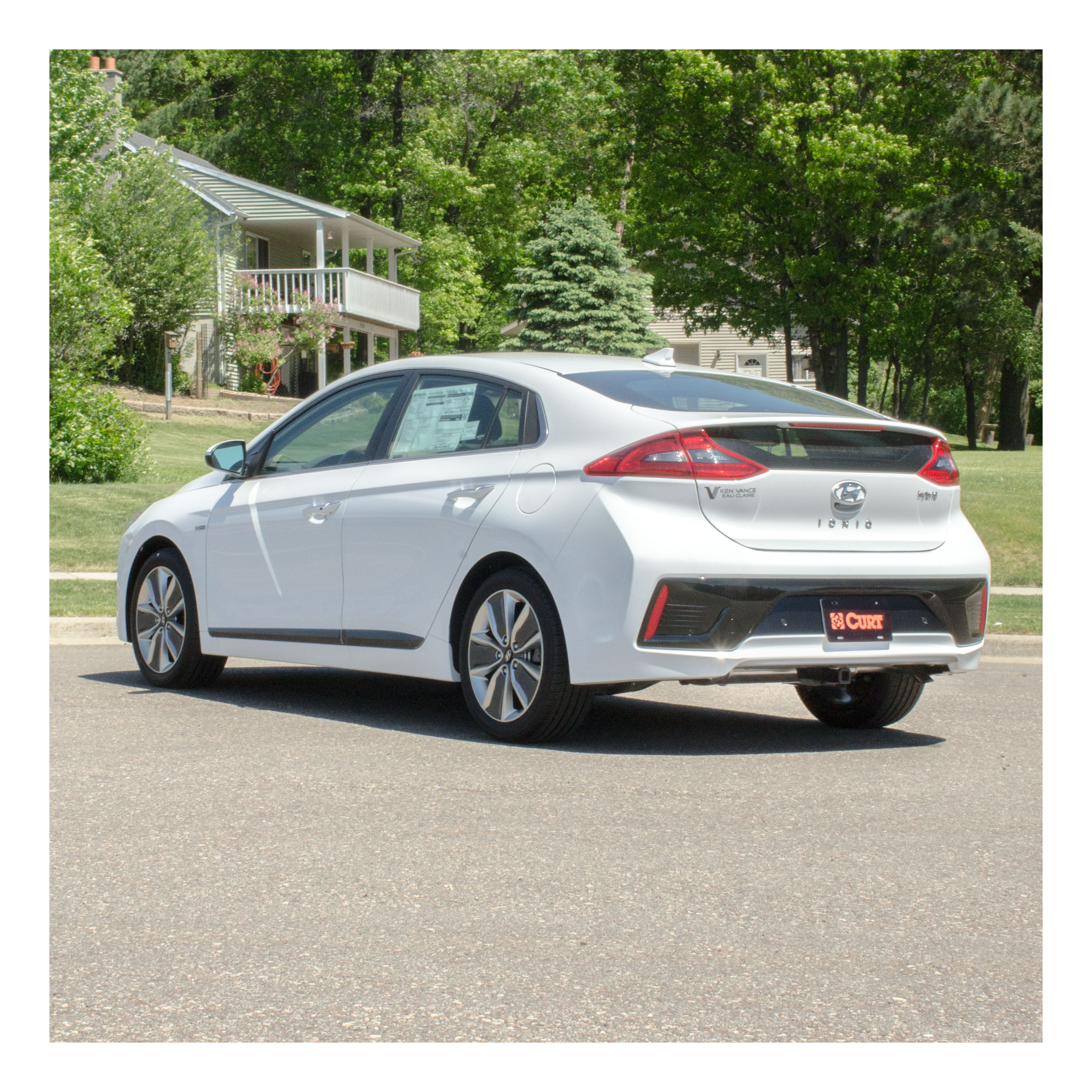 2017 - 2022 Hyundai Ioniq Excluding Electric or Plug-In Curt 1-1/4", Class 1 Trailer Tow Hitch + 4-flat Wiring Kit 11486-1 thumbnail 4