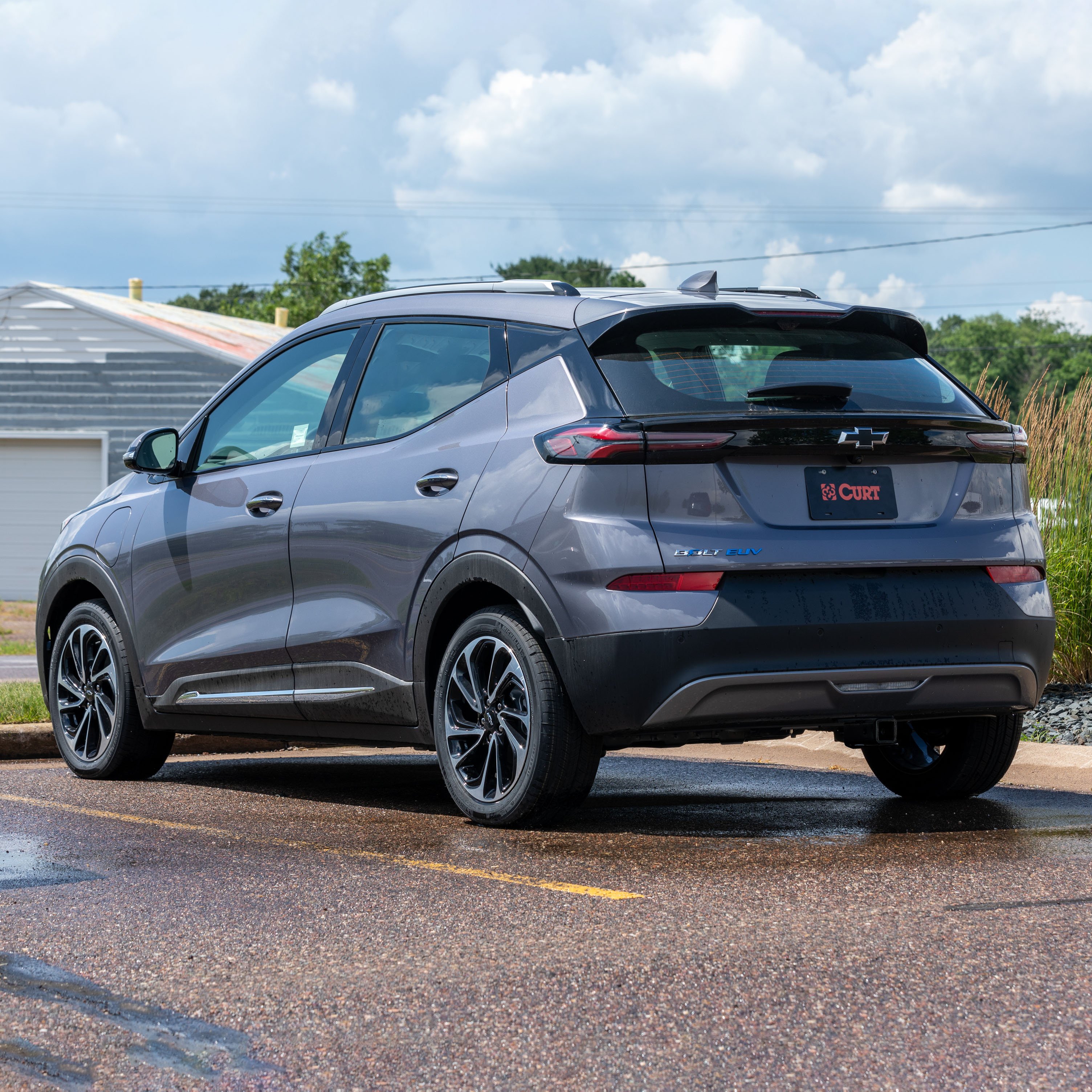 2022 - 2023 Chevrolet Bolt EUV Curt 2", Class 3 Trailer Tow Hitch + 4-flat Wiring Kit 13495 thumbnail 3