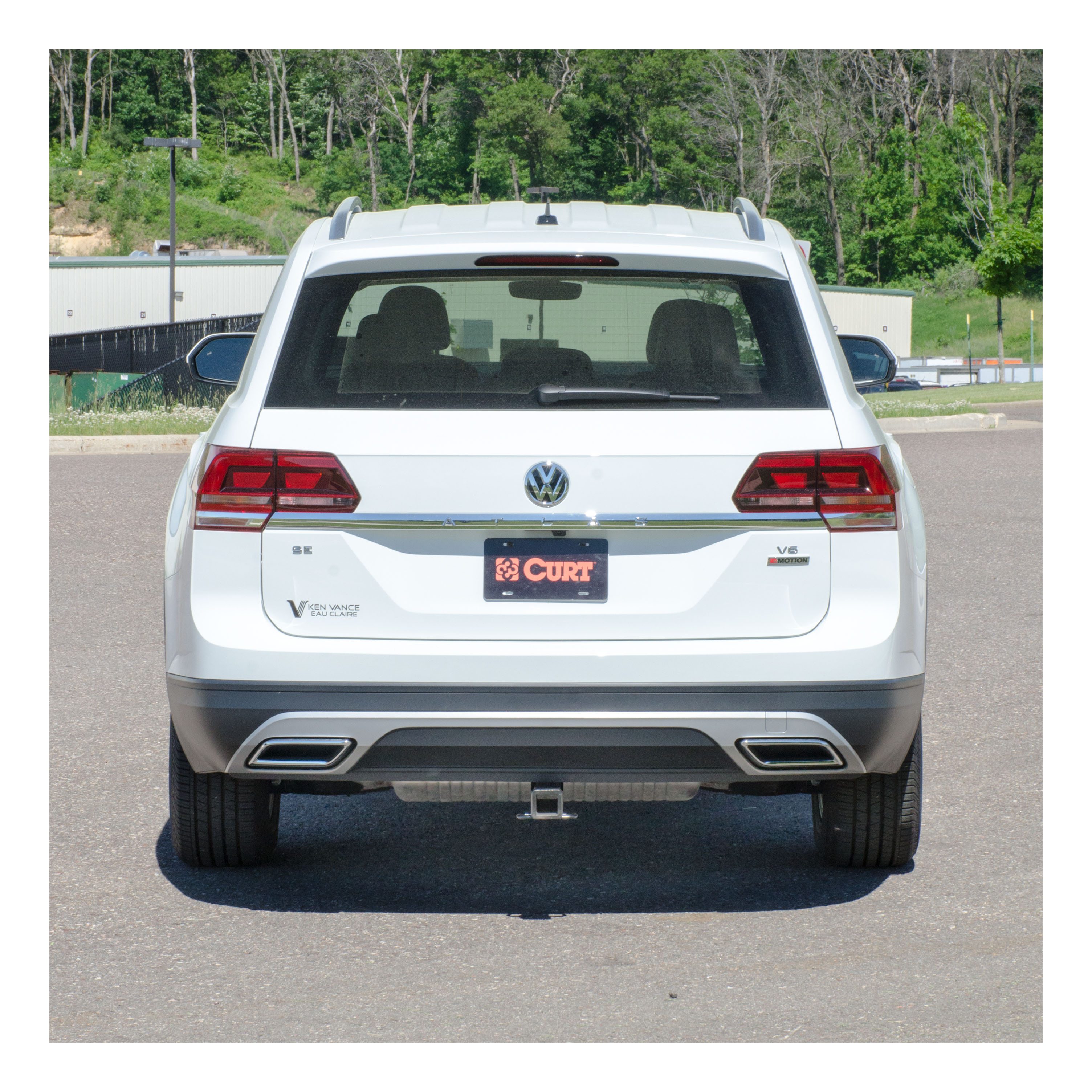 2018 - 2020 Volkswagen Atlas Curt 2", Class 3 Trailer Tow Hitch + 4-flat Wiring Kit 13366 thumbnail 8