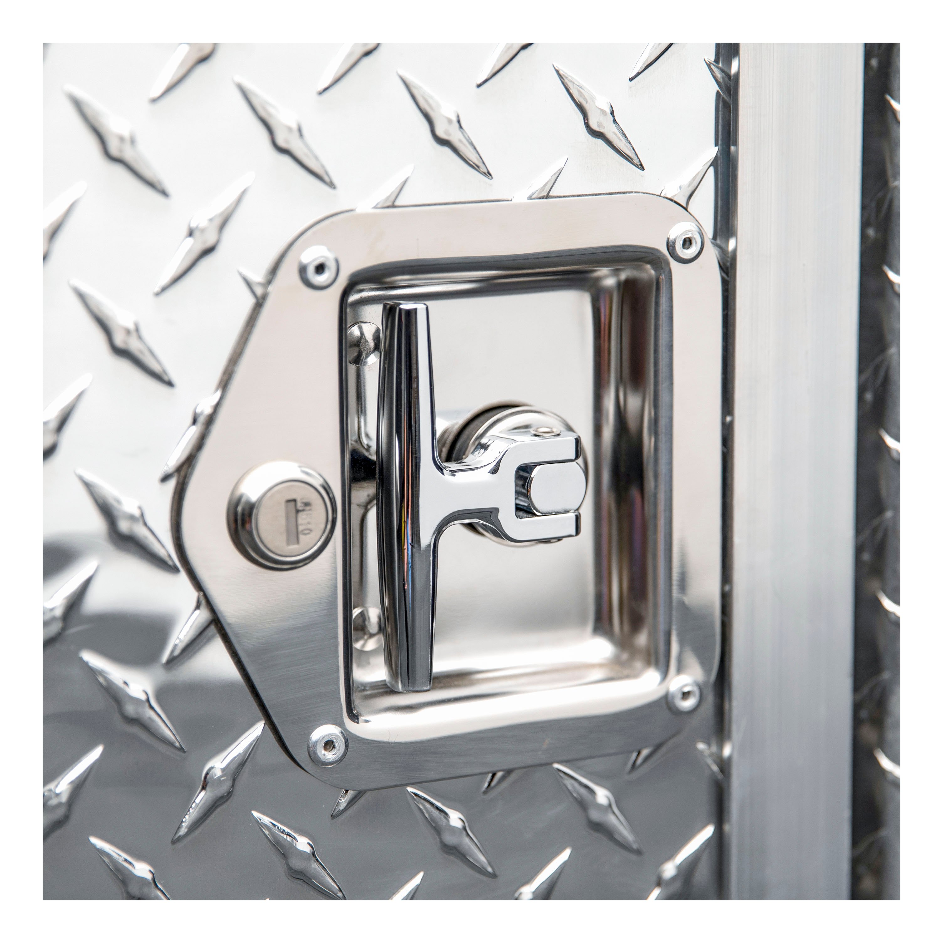 UWS Bright Aluminum 48" x 48" Double-Door Dog Box with Divider DB-4848 thumbnail 1