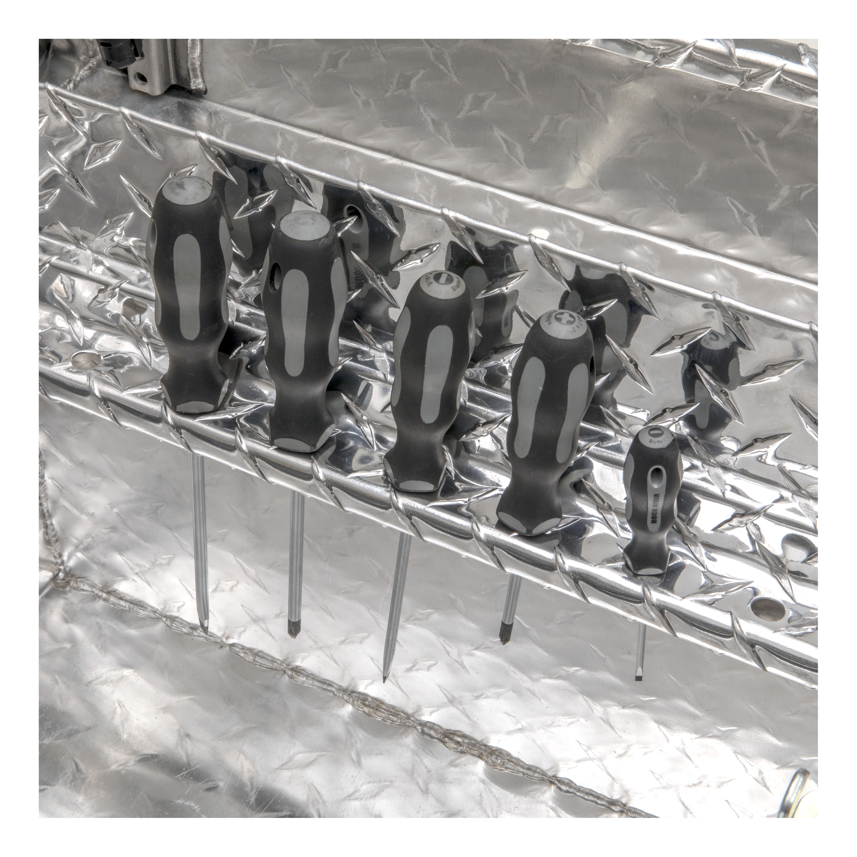 UWS Bright Aluminum 72" Crossover Box with Pull Handles (Heavy Packaging) EC10611 thumbnail 8