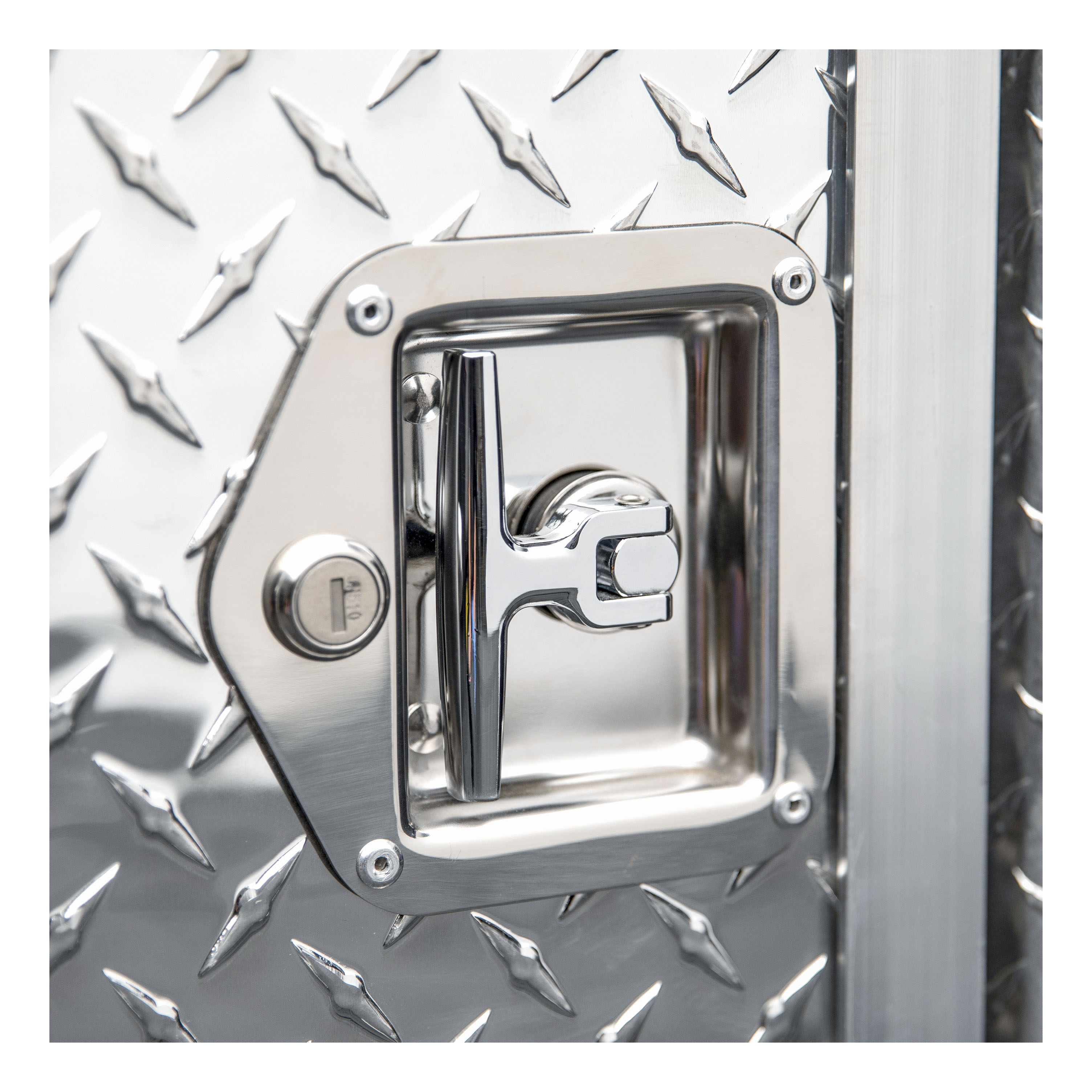 UWS Bright Aluminum 36" x 36" Single-Door Dog Box DB-3636 thumbnail 2