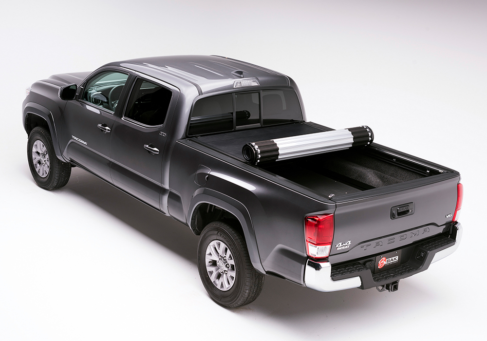 BAK Revolver Roll-Up Hard Cover X2 16-23 Tacoma 5' w/ Deck Rail System 39426 thumbnail 3