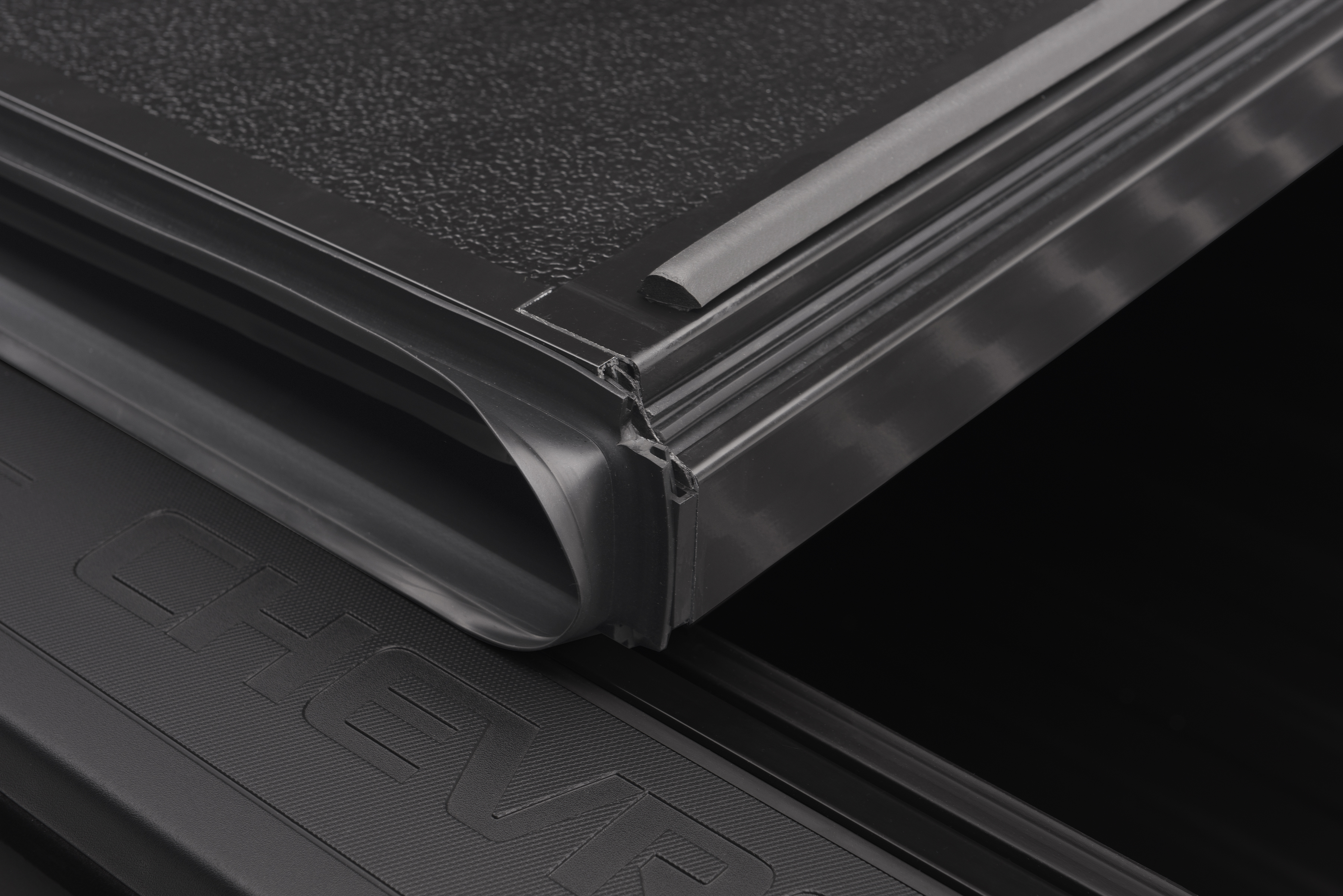 BAKFlip Hard Folding G2 14-18 (19 Leg/Lim) Silv/Sierra 1500/15-19 2500HD/3500HD 8' 226122 thumbnail 3