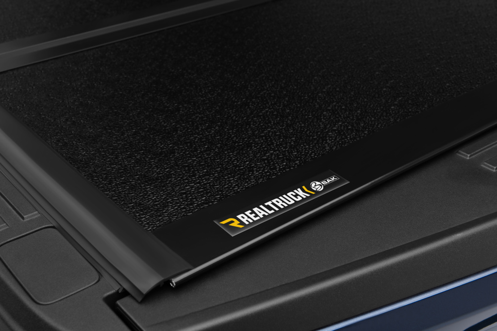 BAKFlip Hard Folding FiberMax 15-20 F150 5'7" 1126329 thumbnail 0