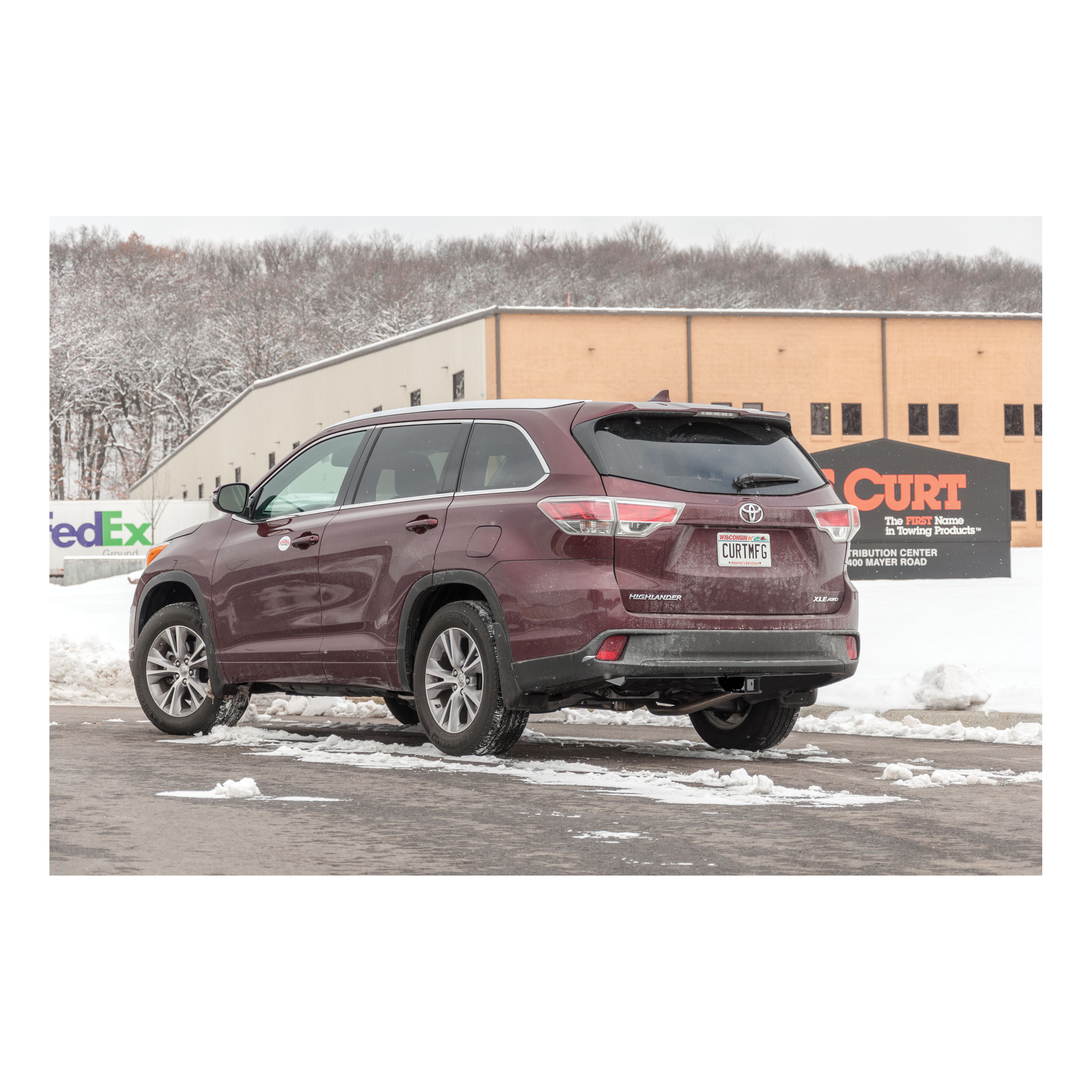 CURT Class 3 Trailer Hitch, 2" Receiver, Select Lexus RX350L, Toyota Highlander Trailer Hitch thumbnail 5
