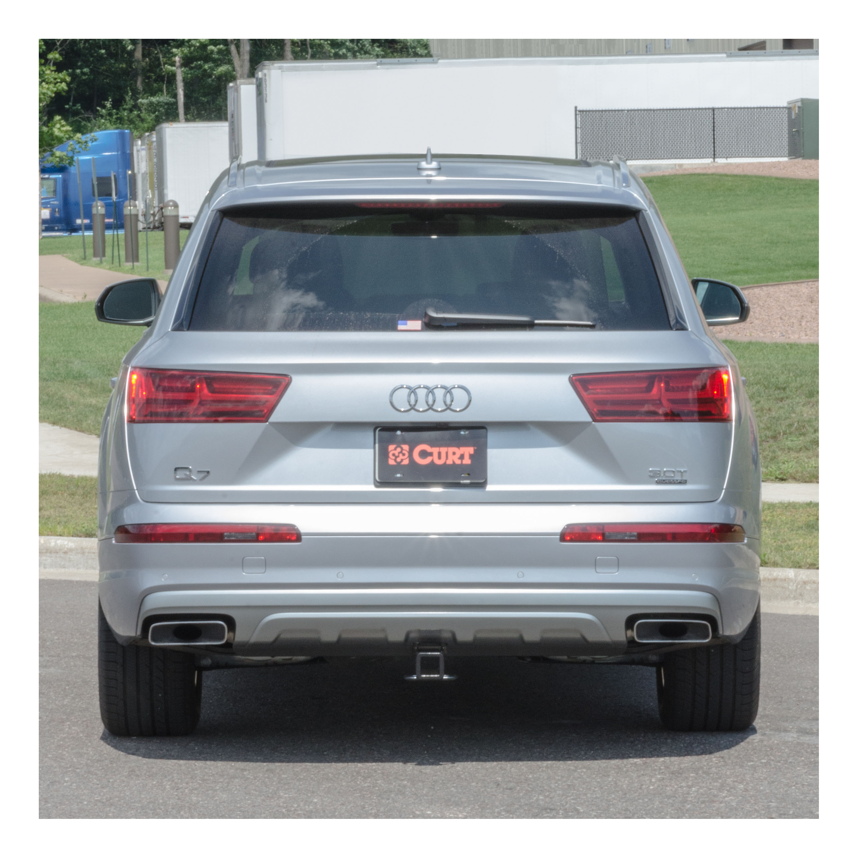 CURT Class 3 Trailer Hitch, 2" Receiver, Select Audi Q7 Trailer Hitch thumbnail 6